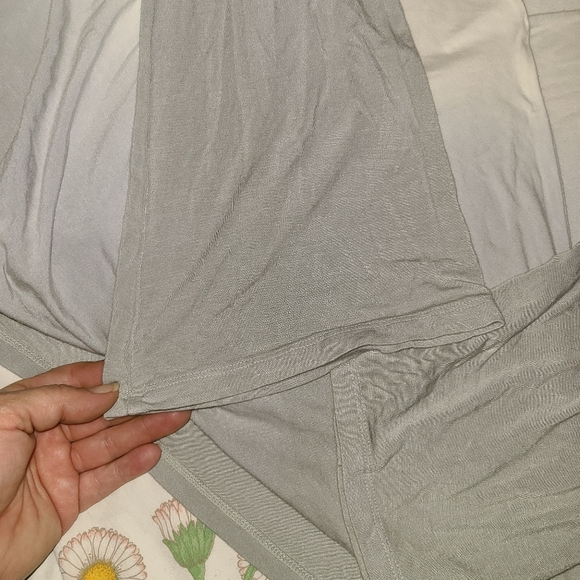 American eagle outfitters - Picture 2 of 5